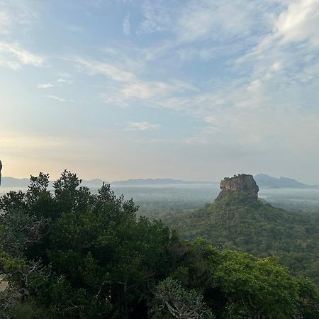 Sigiri Corridor Home Stay Sigiriya Exterior photo